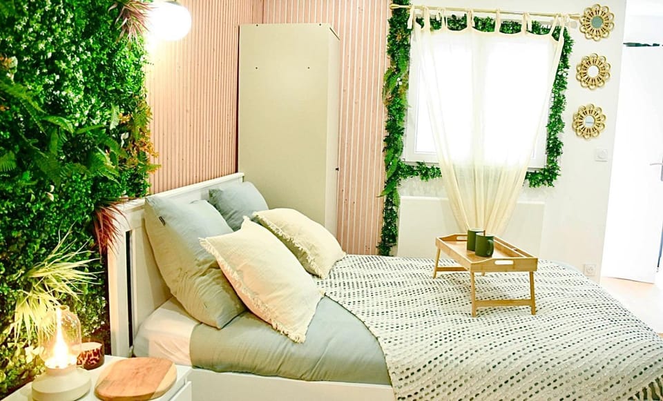 Bed, Bedroom, wardrobe