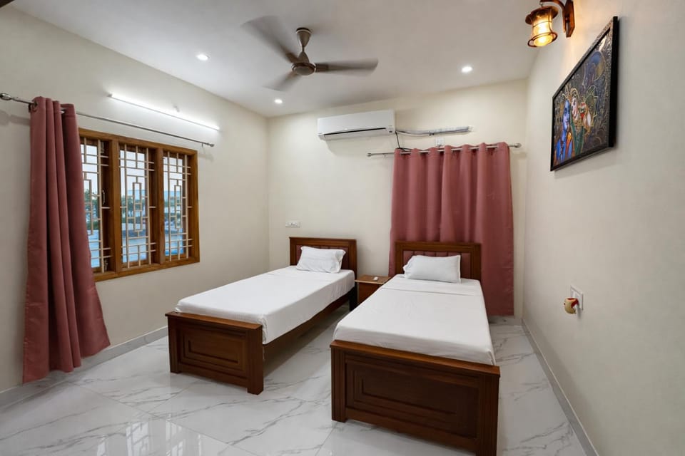 Bedroom, air conditioner