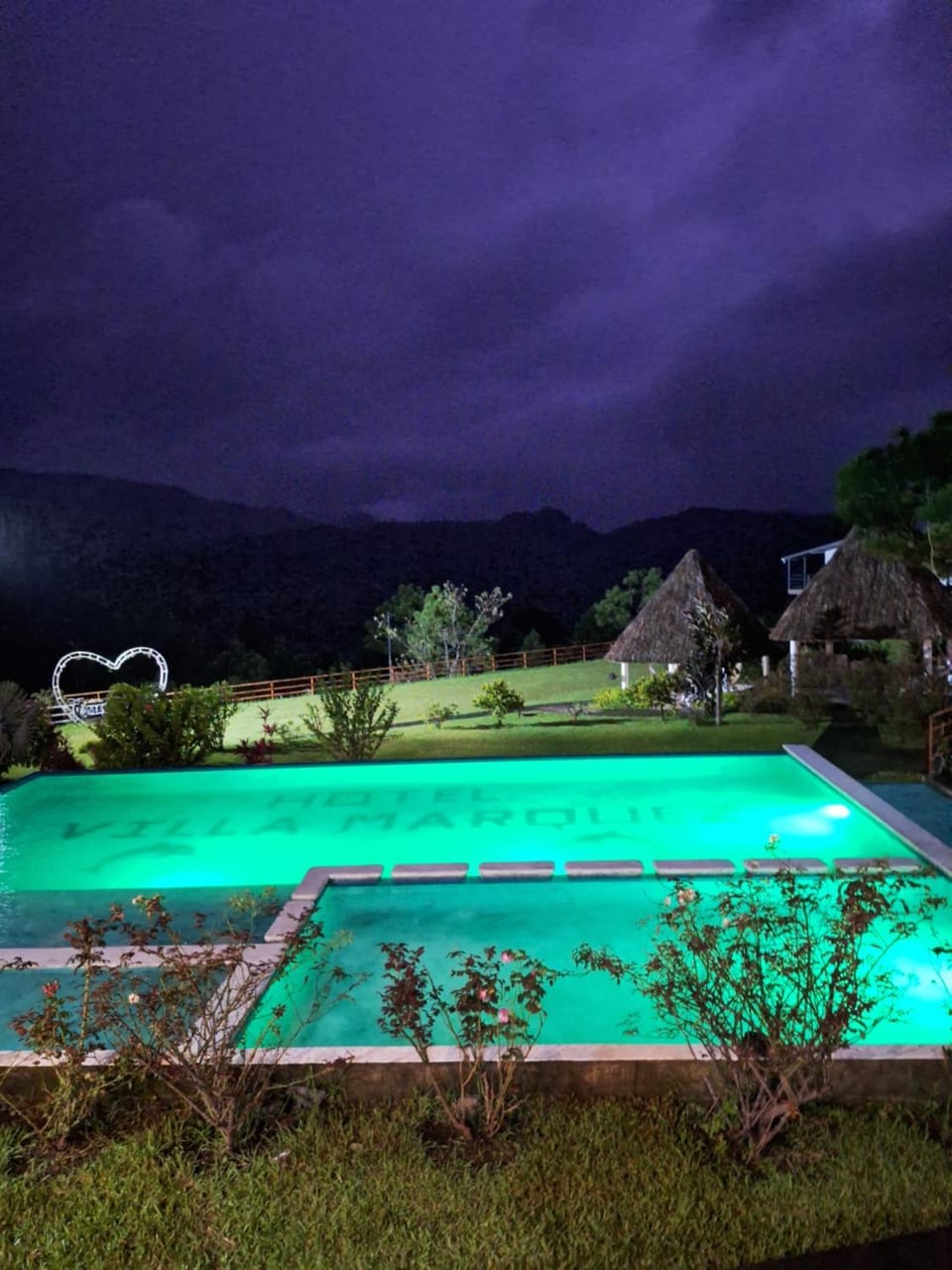 Hotel y restaurante villa marquez Hotel in El Salvador