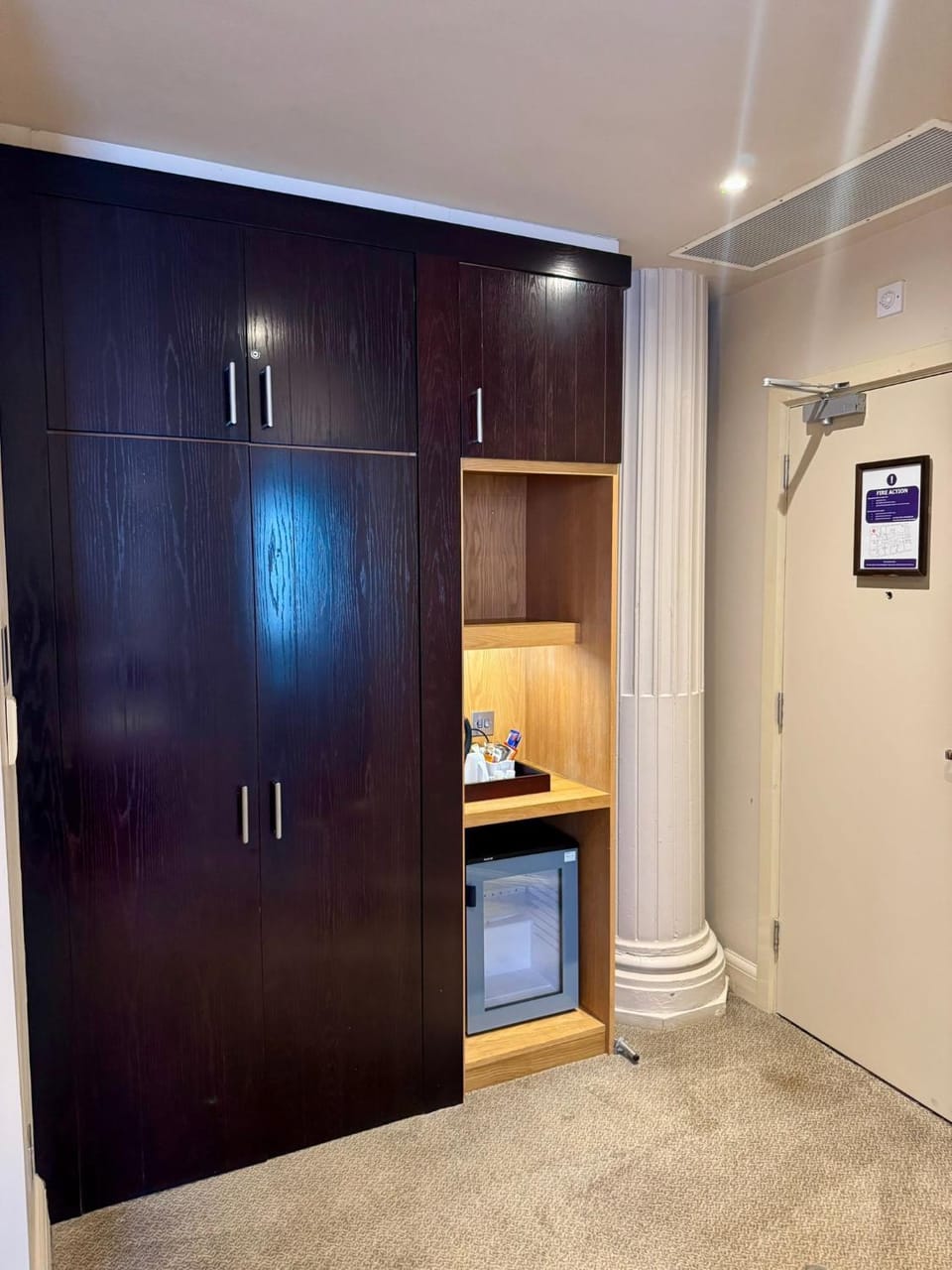 wardrobe