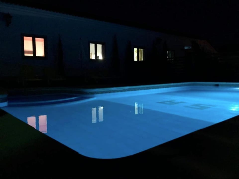 Property building, Swimming pool