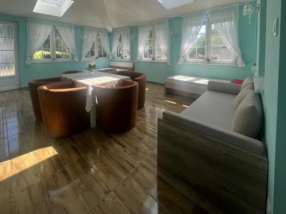 Napsugaras Birtok Apartment in Szeged