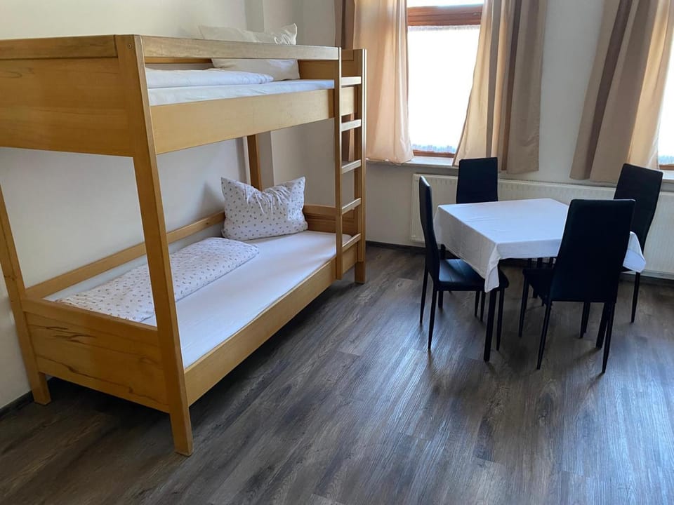 Hostel Zum Wasserfall Hostel in Thuringia, Germany