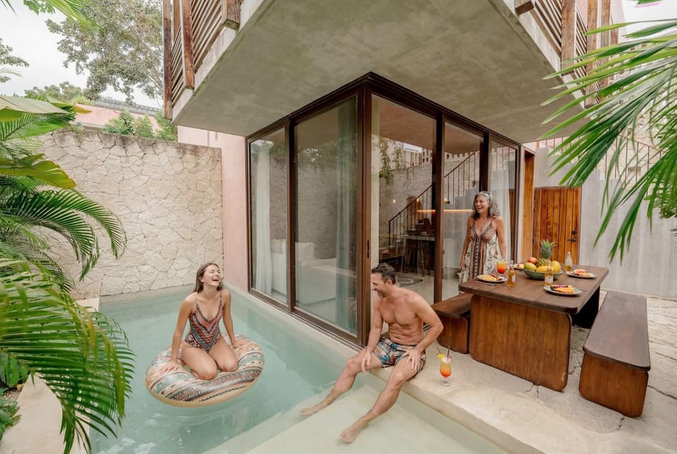 Modern 3BR Villa with 2 Pools & Rooftop Lounge Villa in State of Quintana Roo