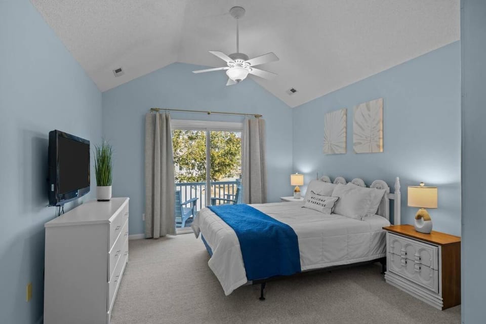 Eyes of the Ocean - Peaceful Beach Retreat! House in Emerald Isle