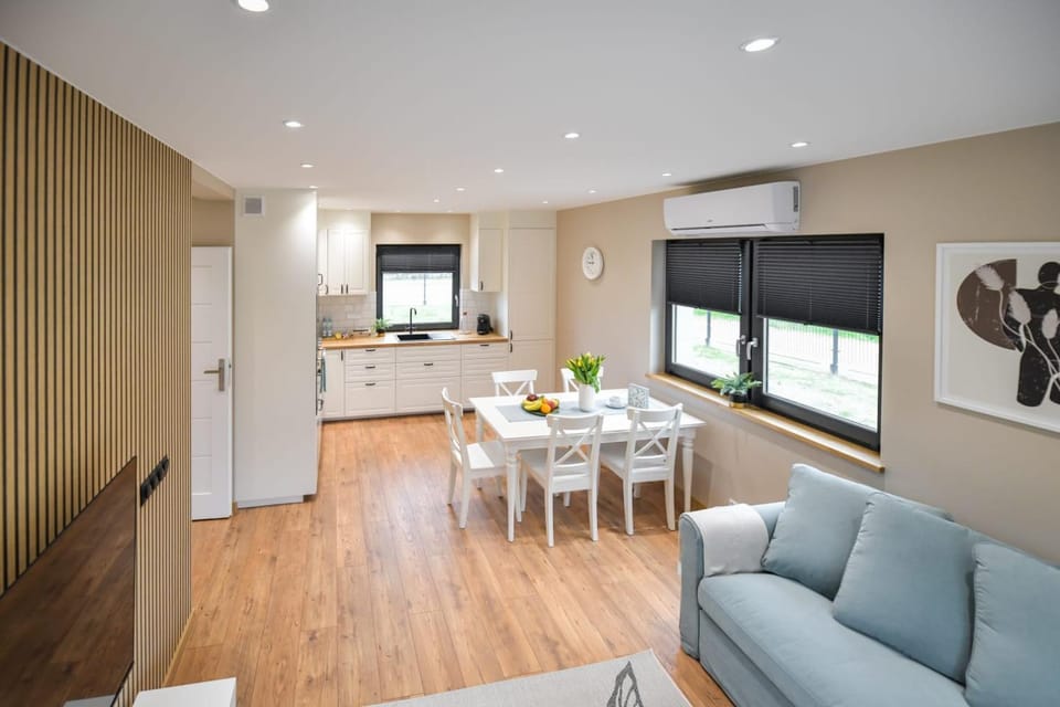 Kitchen or kitchenette, Living room, Dining area