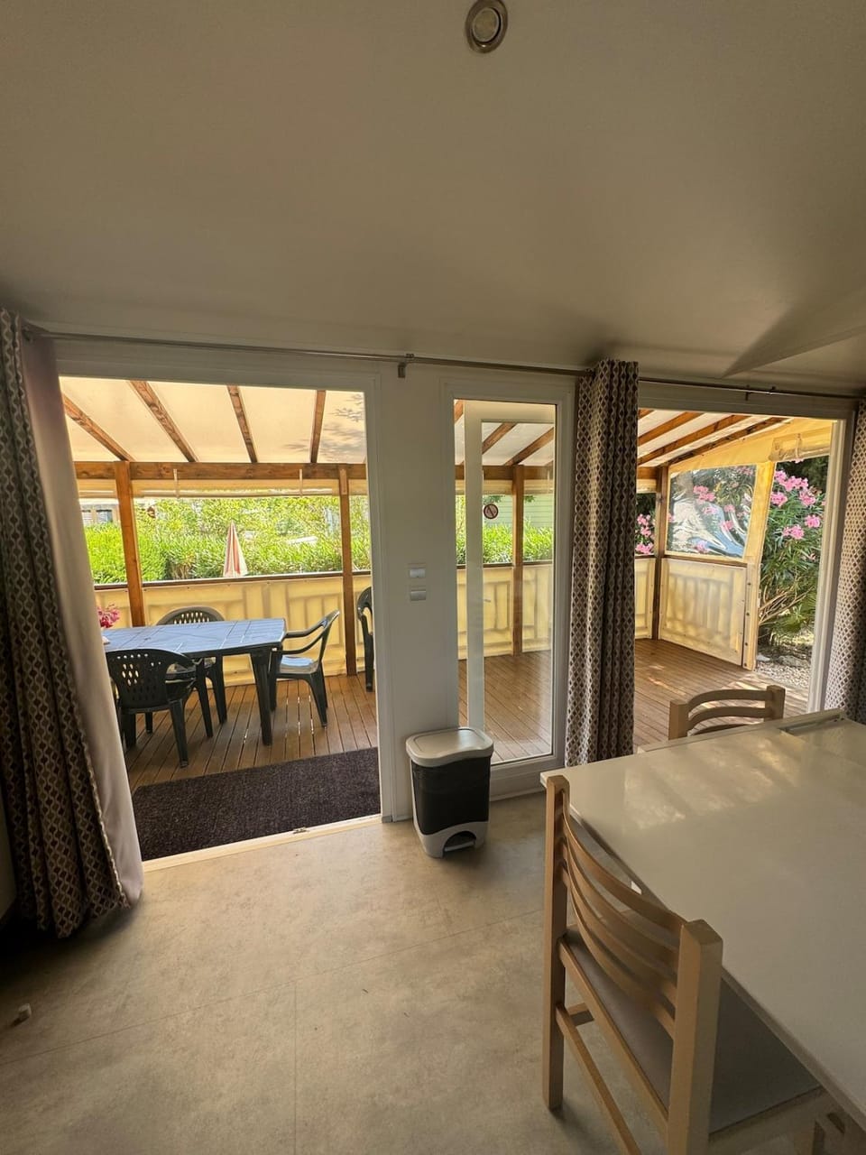 Patio, Balcony/Terrace, Living room, Dining area