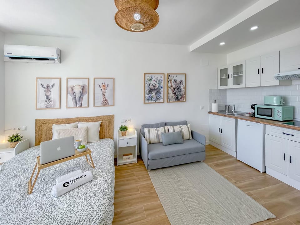 Bedroom, kitchen, air conditioner, air conditioner