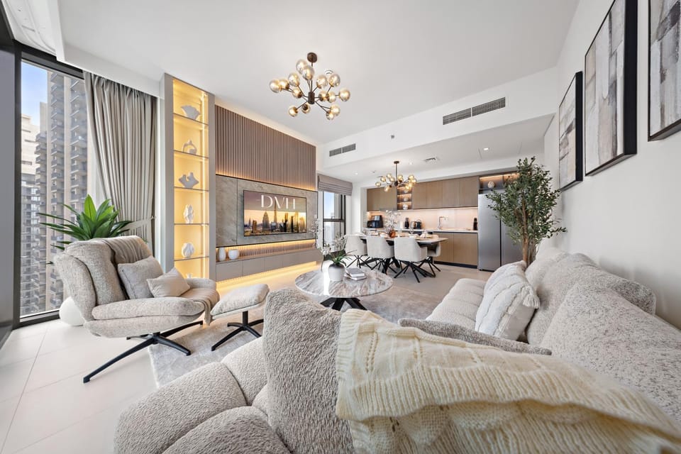 TV and multimedia, Kitchen or kitchenette, Living room, air conditioner