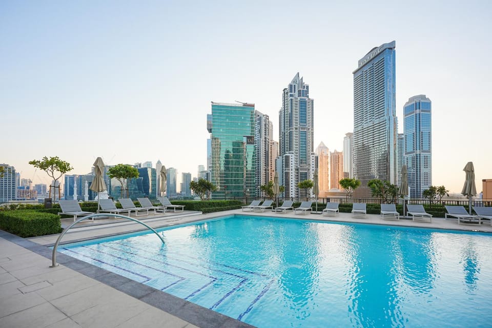 Day, Swimming pool, Swimming pool, sunbed