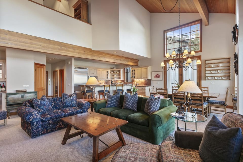 Stag Lodge at Deer Valley Resort - 4 Bed - Spa #37 condo Apartment in Park City