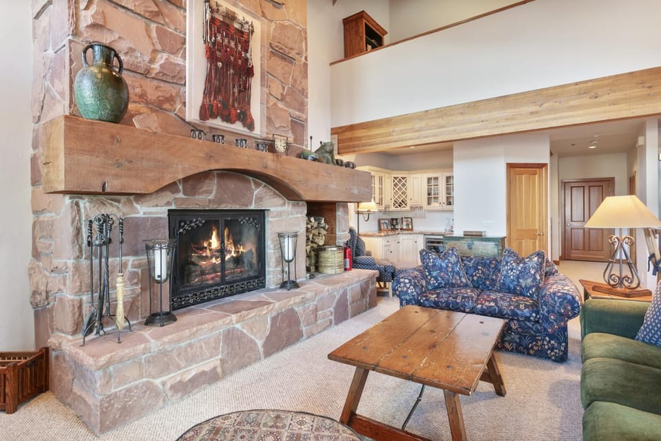Stag Lodge at Deer Valley Resort - 4 Bed - Spa #37 condo Apartment in Park City