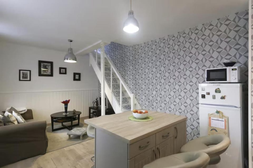 Small House in Belleville Paris Apartment in Paris