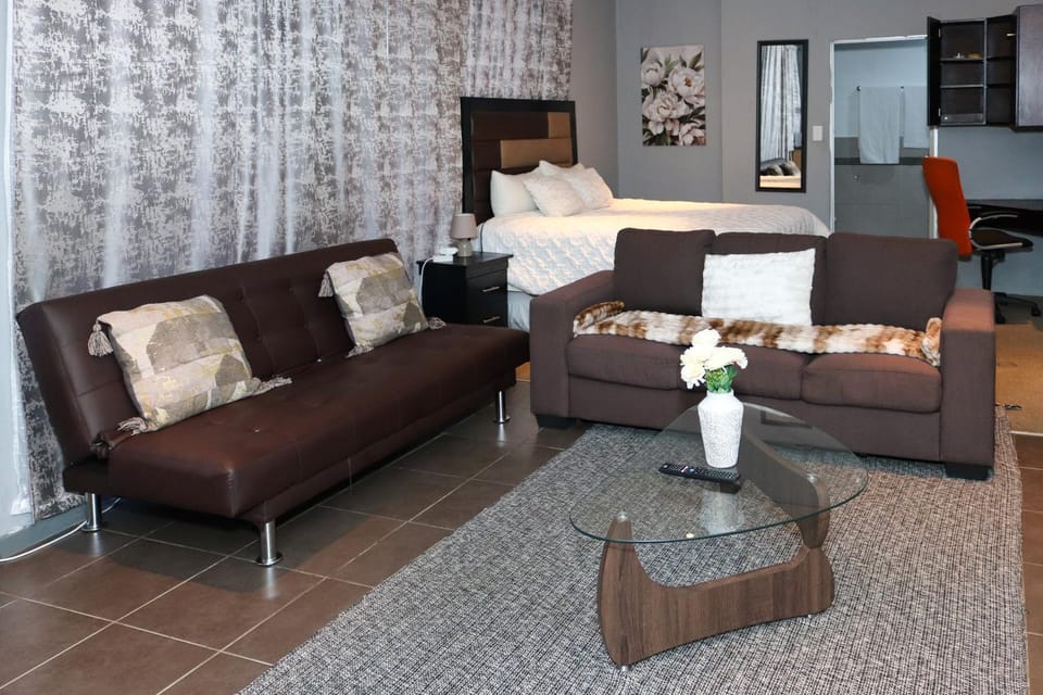 The Orange Corner III Apartment in Johannesburg