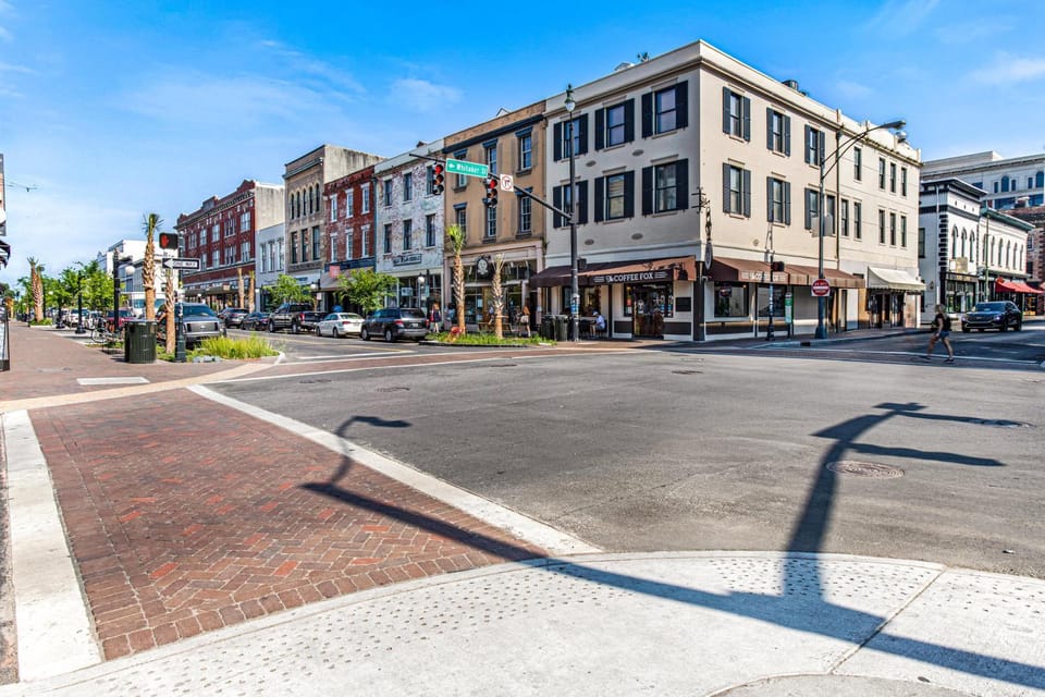 Broughton Central by Lucky Savannah House in Savannah