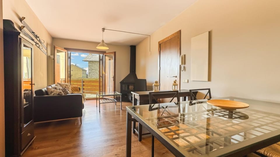 Chez Bonheur Apartment in Ripollès