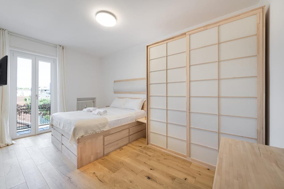 Bed, Photo of the whole room, Bedroom, wardrobe