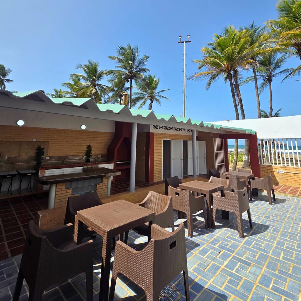 BBQ facilities, Seating area