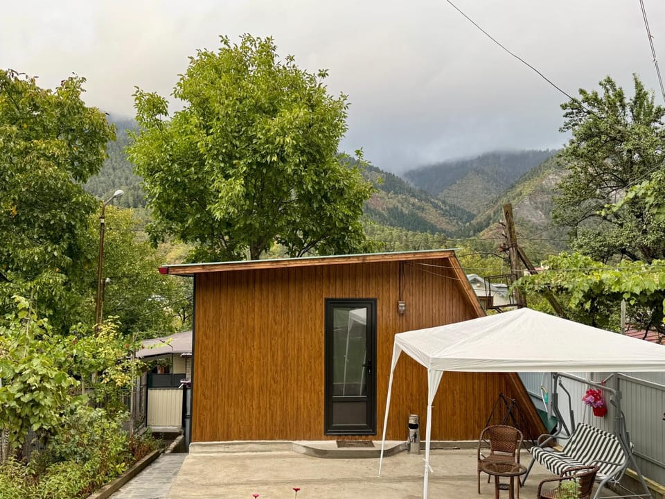Property building, Spring, Day, Natural landscape, Mountain view