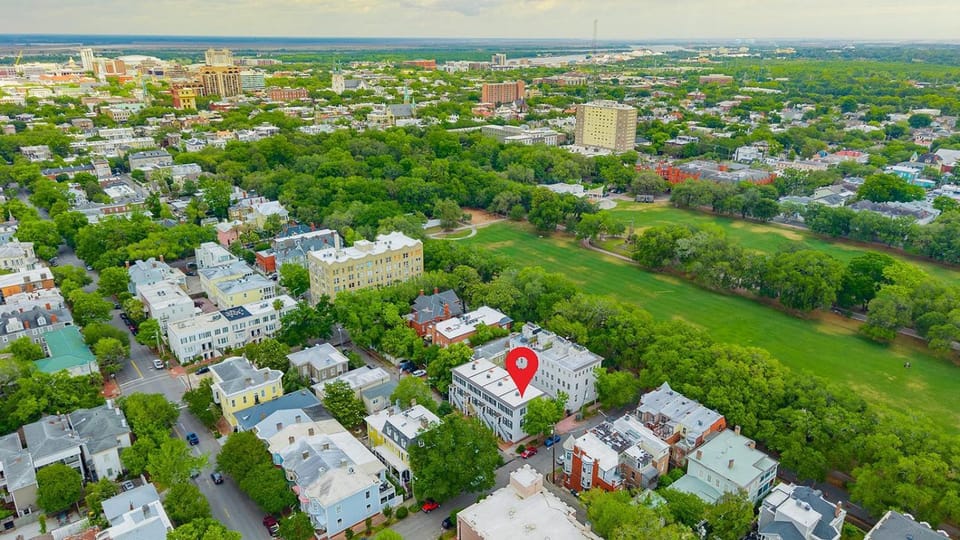 Howard Grande Main + Garden by Lucky Savannah House in Savannah