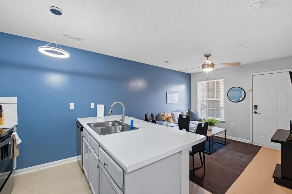 Chic Modern Suite with Style I Free Parking Apartment in Fayetteville