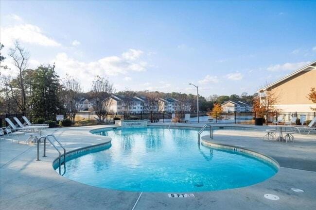 Chic Modern Suite with Style I Free Parking Apartment in Fayetteville
