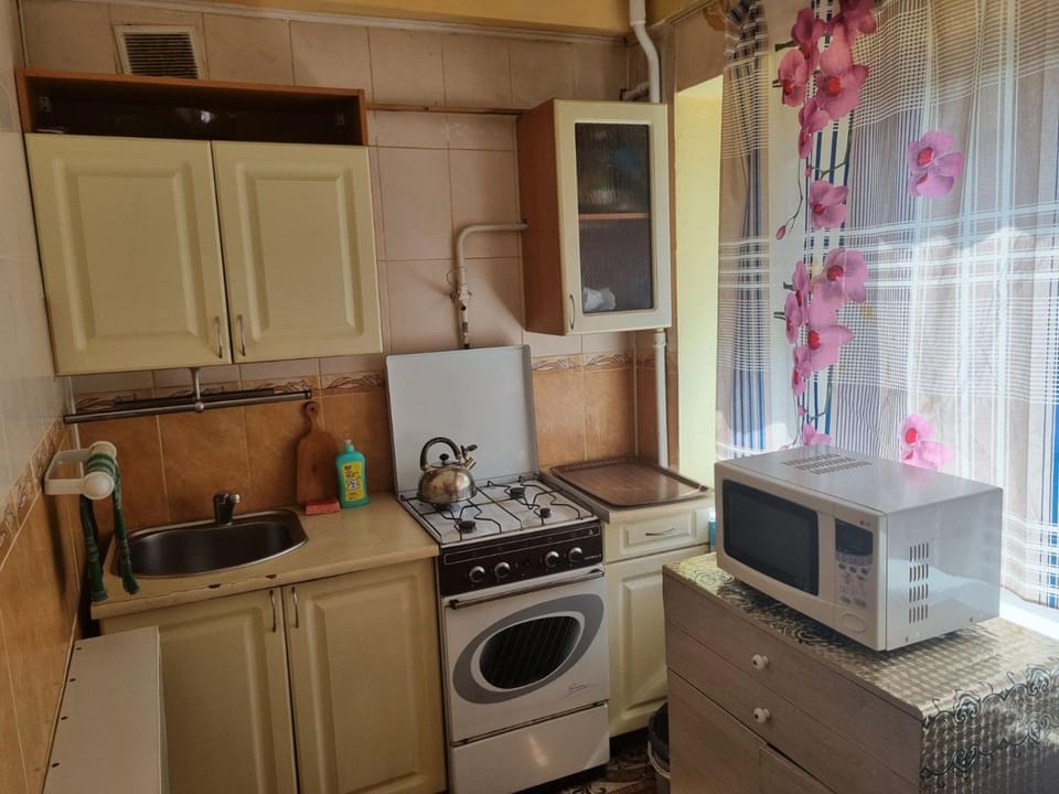 1 кімнатна квартира біля метро Дарниця Apartment in Kiev City - Kyiv
