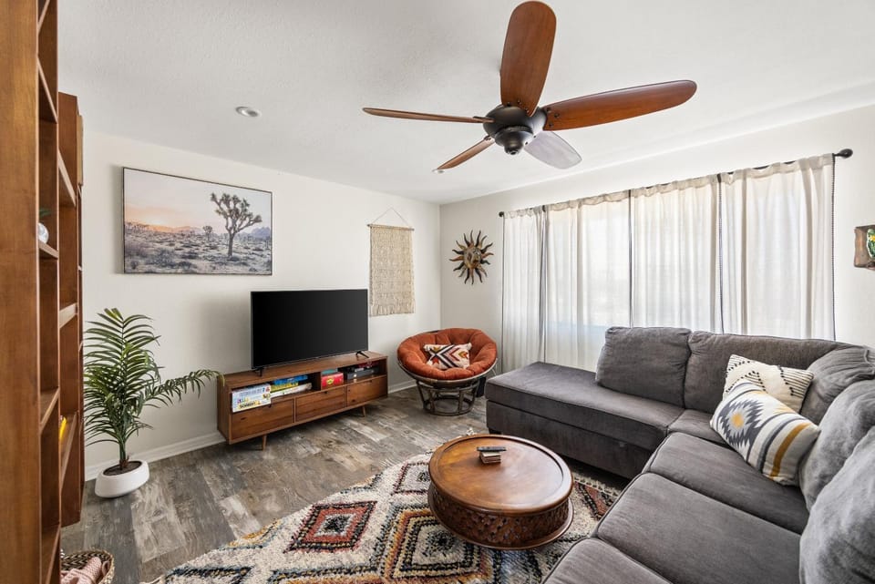 Starlight Ranch - Hot tub, Fire Pit & Grill home House in Joshua Tree