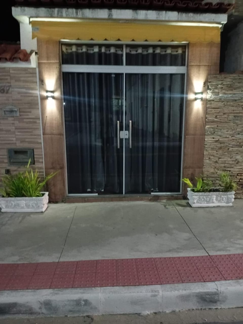 Facade/entrance, Night