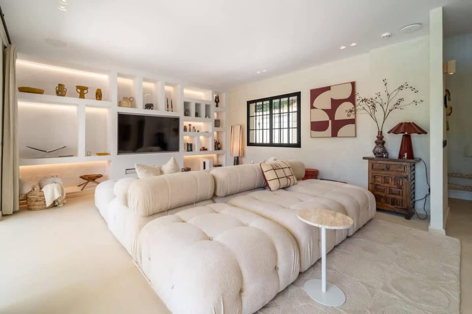 TV and multimedia, Living room