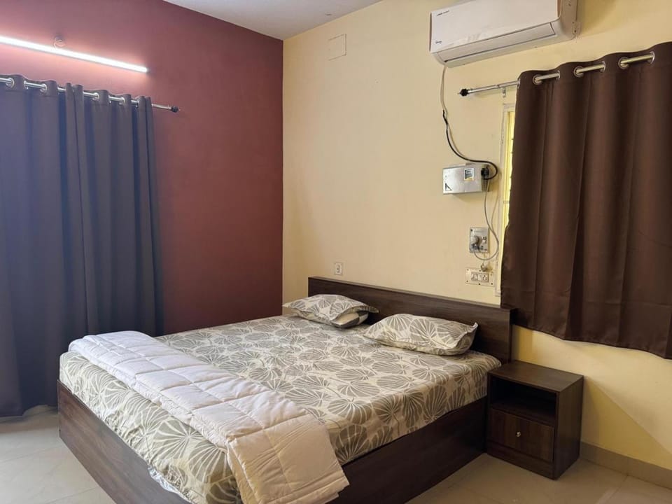 Pleasant Stay - Feel like home House in Chennai