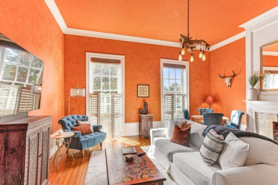 Luxe on Liberty by Lucky Savannah House in Savannah