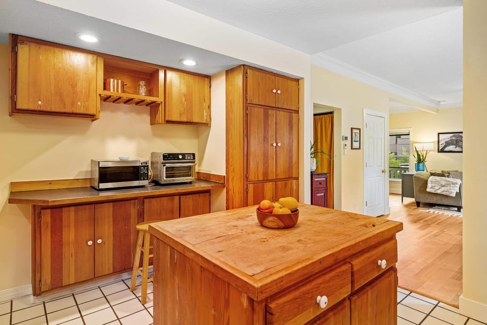 North Bozeman Oasis House in Bozeman