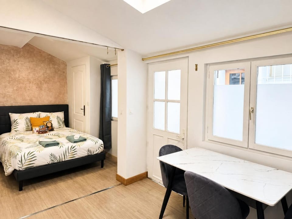 Cosy 50m2 moderne avec terrasse, spa et sauna communs, à 2 pas de la Place Dalton Apartment in Hauts-de-France