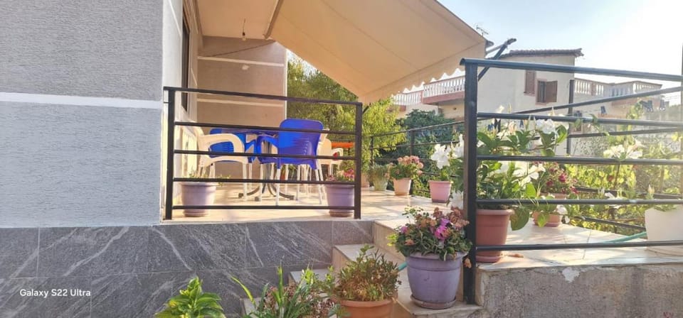 Klevis Guesthouse Apartment in Ksamil