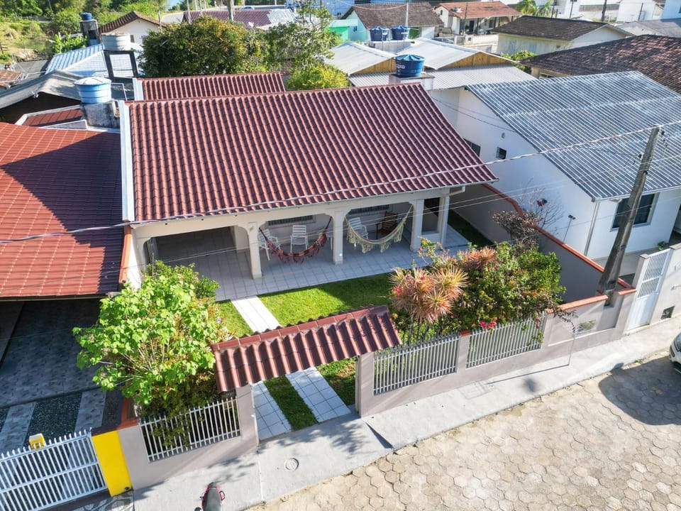 Casa ampla perto da praia AG5245 House in Penha