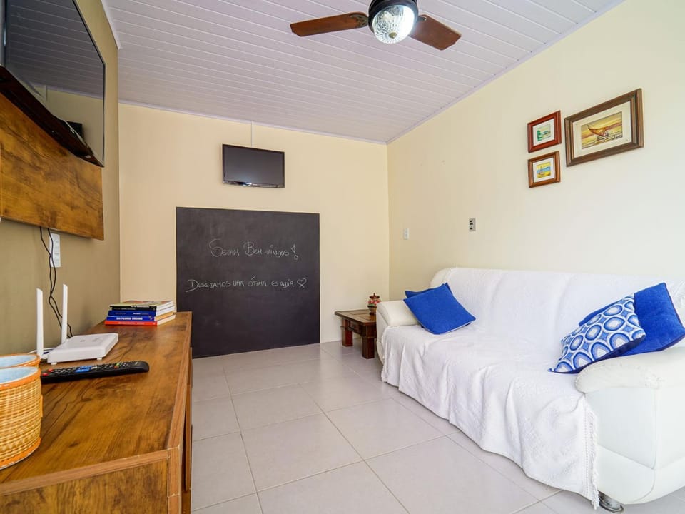 Casa ampla perto da praia AG5245 House in Penha