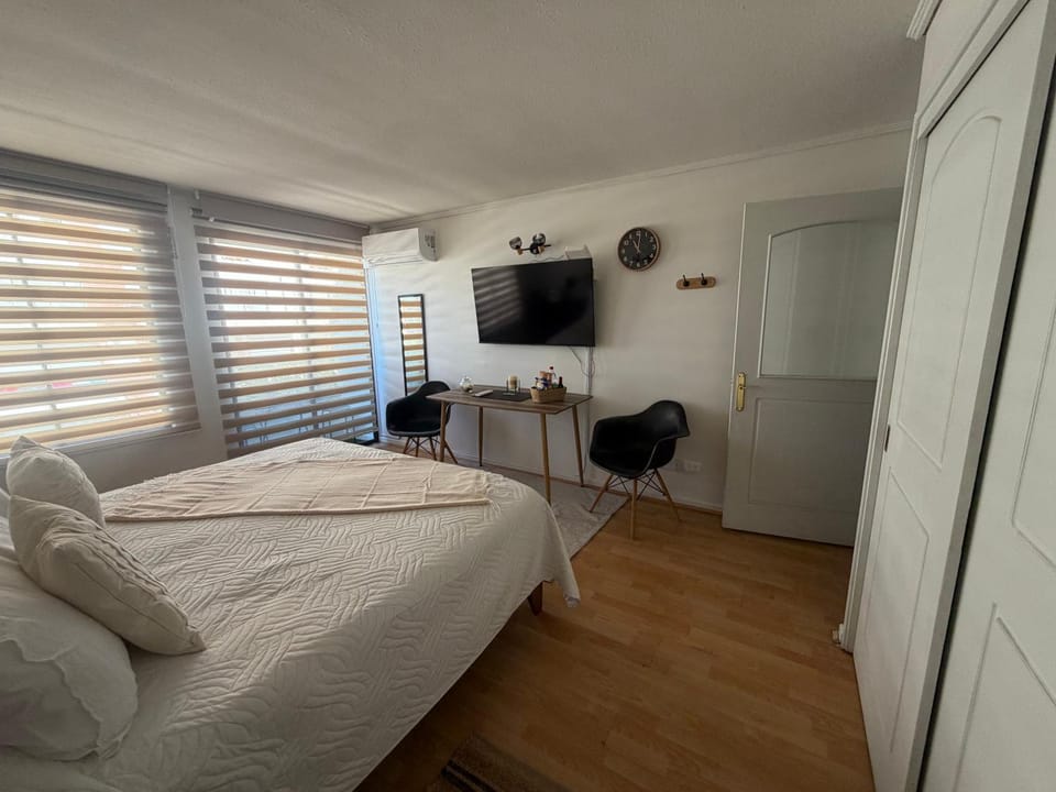 Depto Estudio Las Condes 2 personas Apartment in Las Condes