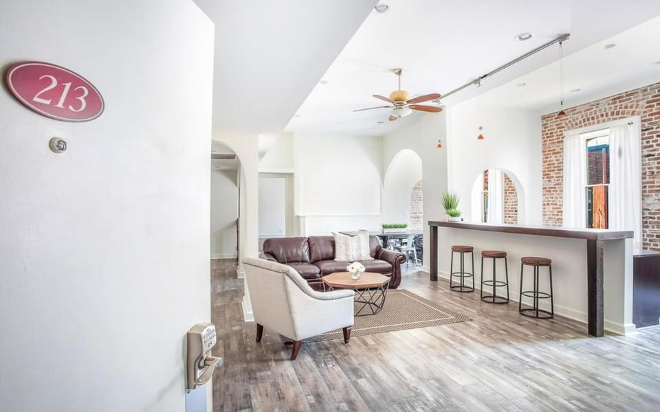 Telfair Loft by Lucky Savannah Apartment in Savannah