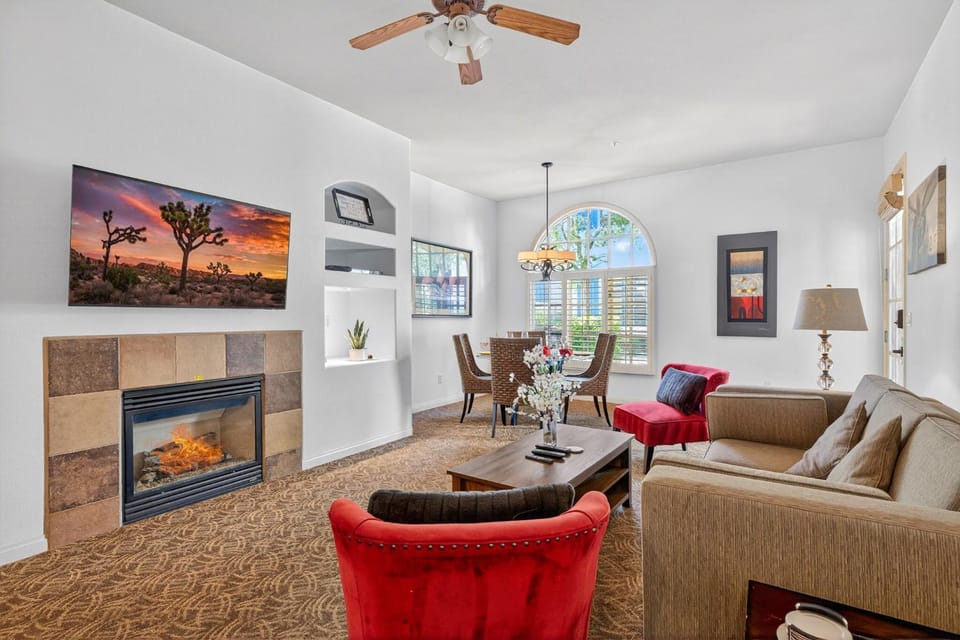 LV260 Legacy Villas Spacious 2BD-2BA Getaway Apartment in Indian Wells