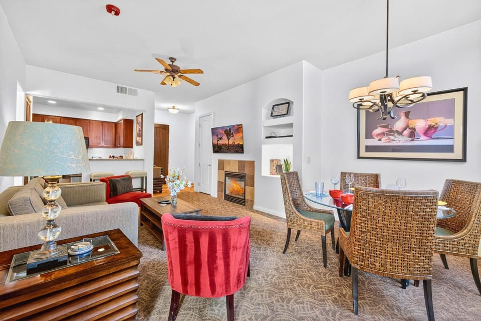 LV260 Legacy Villas Spacious 2BD-2BA Getaway Apartment in Indian Wells