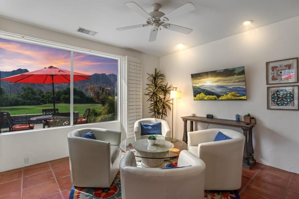 Nicklaus Private PGA WEST Double Fairway Santa Rosa Views 4 Ensuite Full Baths House in La Quinta