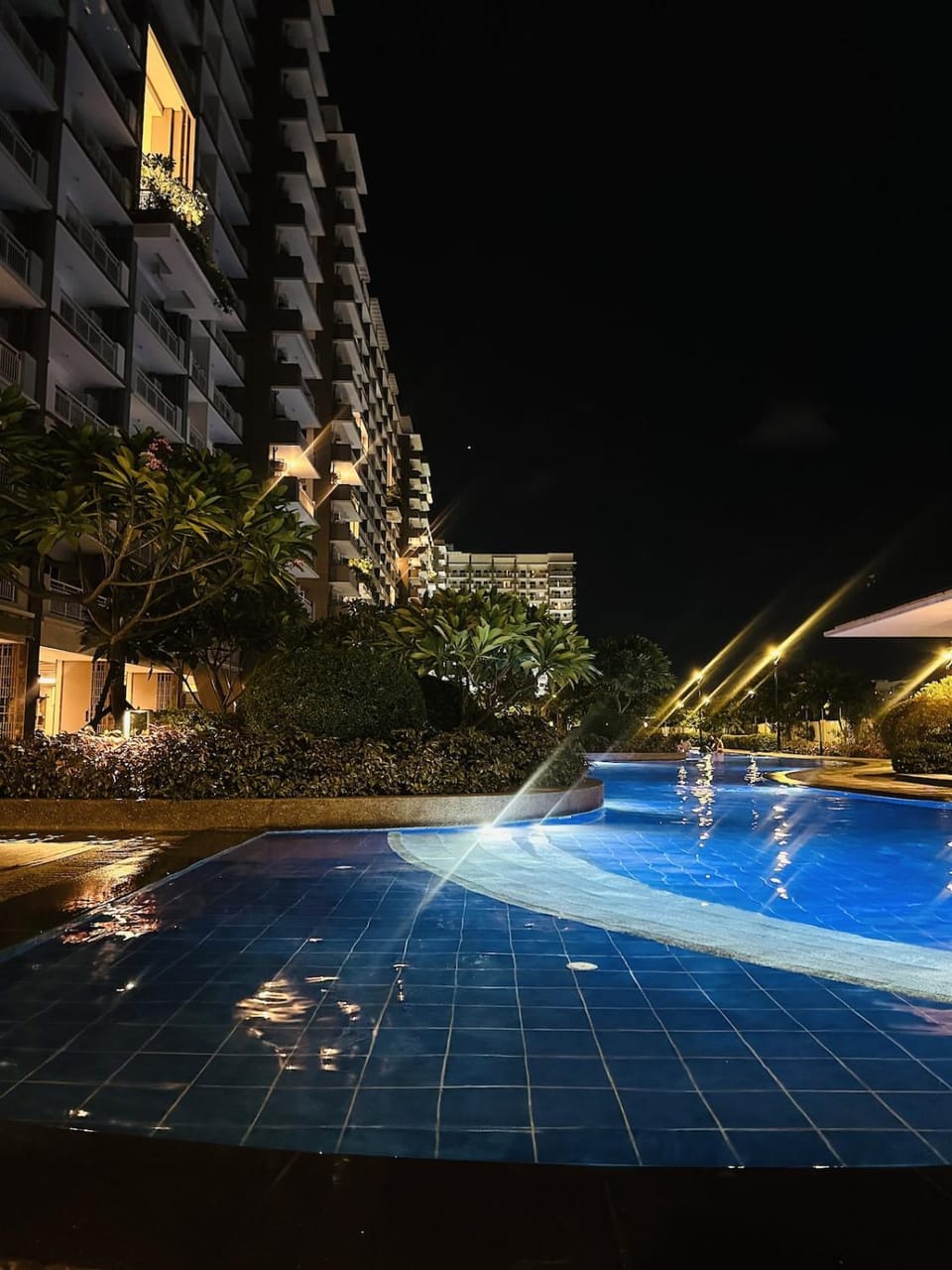 Swimming pool, Swimming pool