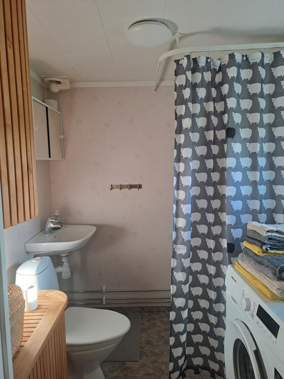 Jakt- och fiskestugan i Nordanå Viksjö House in Sweden