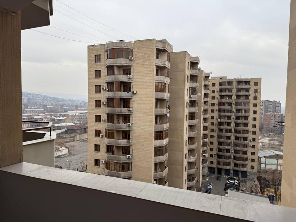 Property building, Day, View (from property/room), Balcony/Terrace, City view