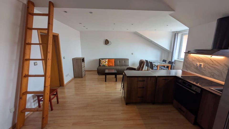 Malt & Monarch Apartment Apartment in Bratislava