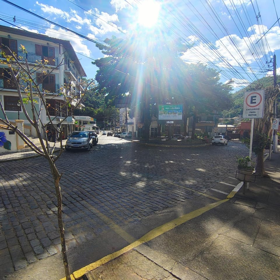 Casa no Centro, 3 Camas, Garagem, com Netflix e Amazon Prime House in State of Rio de Janeiro