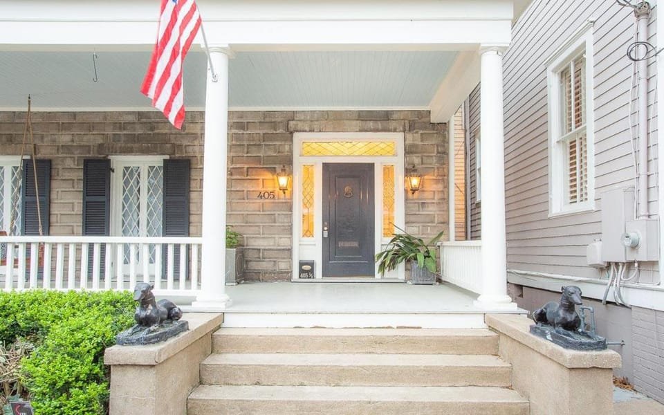 Southern Comfort Manor by Lucky Savannah House in Savannah