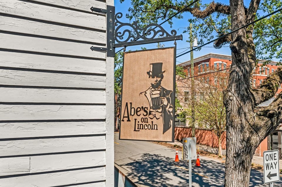Abe's Abode by Lucky Savannah House in Savannah