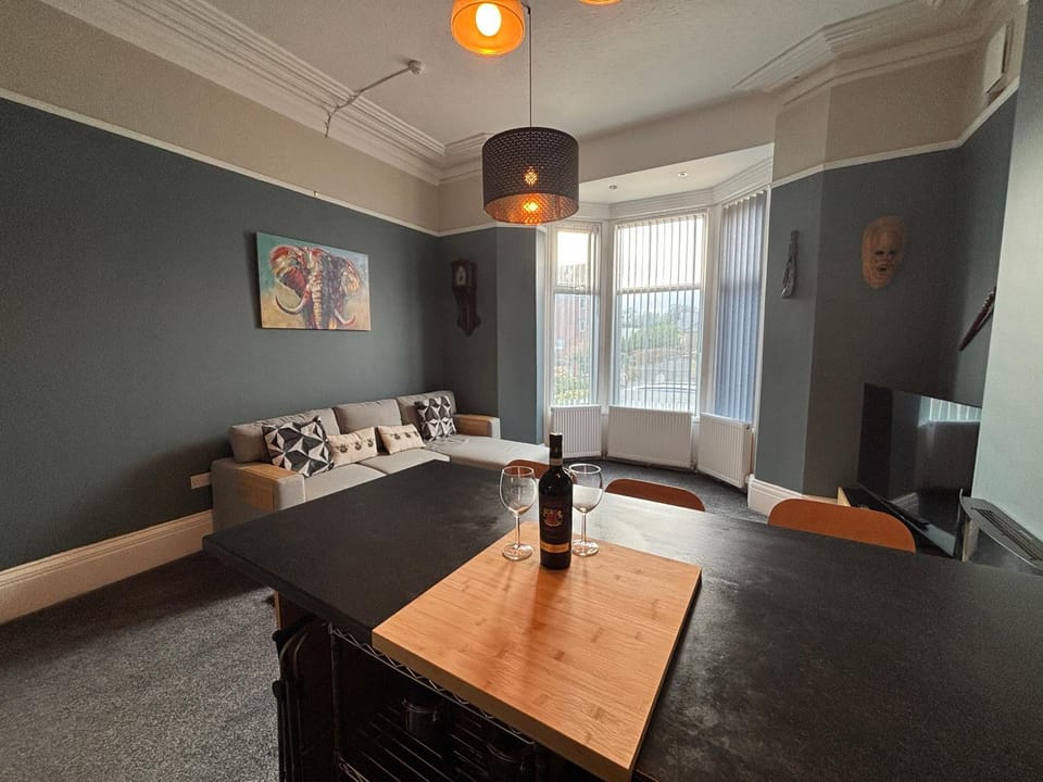 Louise Suite Apartment in Southport